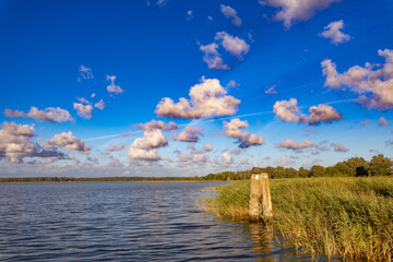 Blick über den Bodden in Wieck a. darß.