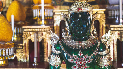 buddist temple thailand art decoration buddha statue gold bronze religion