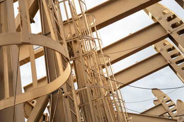 Ladder with falling prevention staircage structure of beam pump or donkey pump, the machine for...