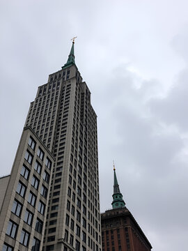 Moscow: scyscraper of the Stalin epoche agaist the grey sky