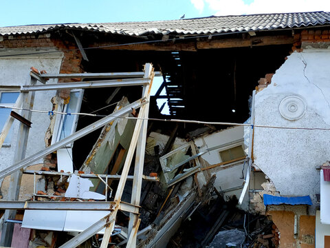 รูปภาพCollapsed – เลือกดูภาพถ่ายสต็อก เวกเตอร์ และวิดีโอ458,706 | Adobe ...