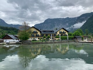 Fototapeta premium houses on the lake