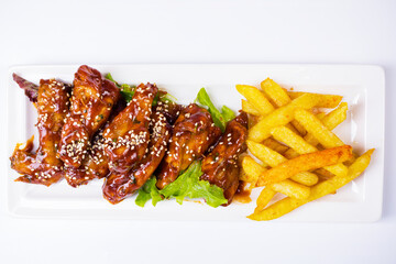 chicken wings with french fries