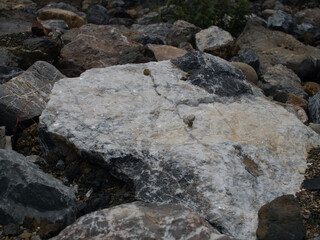 Gabion wall prevents the collapse of roads and rivers.