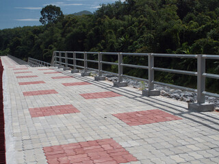 Gabion wall prevents the collapse of roads and rivers.