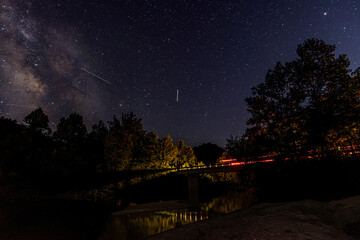 modern streaks in Milky Way