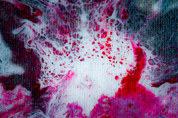 Texturas abstractas de pintura líquida en tonos azules y rosas