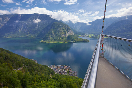 View of the traditional town of Hallstat, Austria