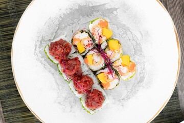 grilled salmon with vegetables