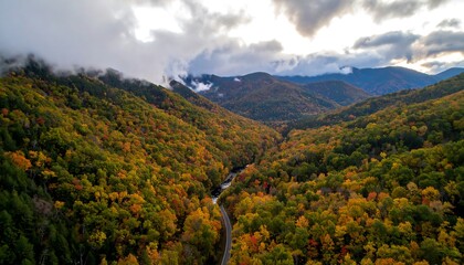 Naklejka premium Autumnal mountain valley vista