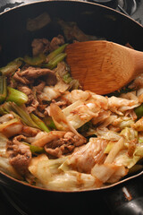 回鍋肉を作っている様子