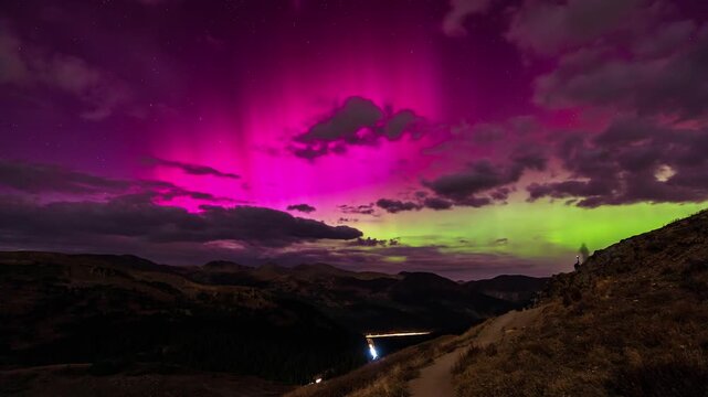 Northern Lights Timelapse Over Loveland Pass, Colorado &ndash; Aurora Borealis Night Sky