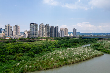 Obraz premium Aerial view of Zhubei city by Touqian River in Hsinchu County, Taiwan