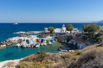 fotografie aeree dell' isola di milos in grecia