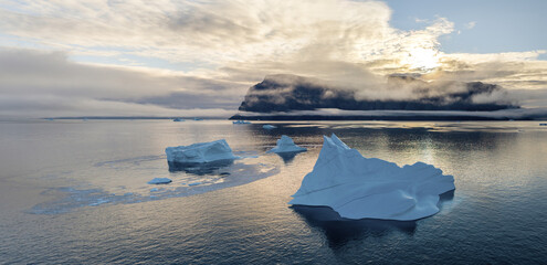 Bird's-eye view. Greenland, Uummannaq fjord with icebergs, in sunny day © Ji