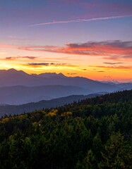 Obraz premium Mountain sunset vista (3)