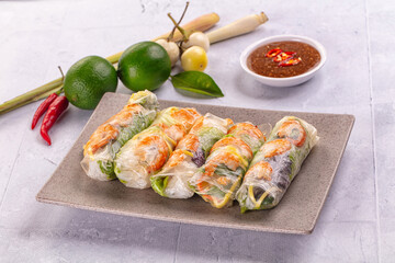 Vietnamese spring roll with prawn