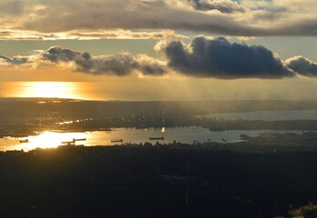 Obraz premium sunset over vancouver