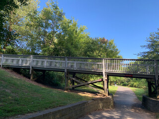 Fototapeta premium NC Hville Bikers' Bridge 2 2025