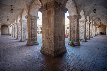 Claustros de la Compa&ntilde;ia