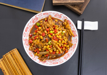 Jiangxi stir-fried Chicken Feet with soybeans	