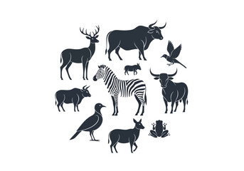 Fototapeta premium Diverse Animal Silhouettes in a Circular Design for Graphic Use