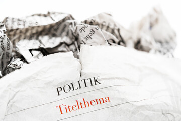 Politik Titelthema Zeitungsartikel