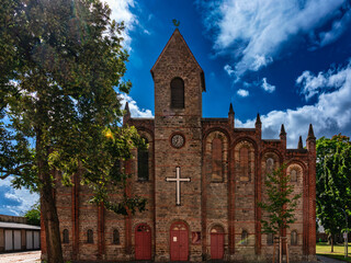 Burghof-Kirche Schönebeck