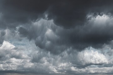 Obraz premium Dark, stormy clouds filled with rain
