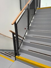 schody w stylu industrialnym