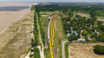 train tracks, train conferment