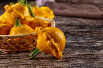 Ripw organic yellow fresh patissons