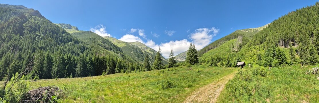 Tatry Wysokie - Zamek Spiski - Słowacja - niesamowite g&oacute;rskie widoki oraz największy zamek na Słowacji