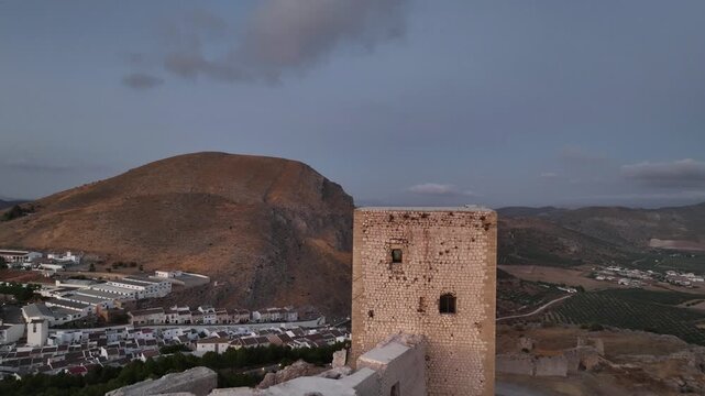 castillo de la estrella en el municipio de Teba visto desde un dron al atardecer, Andaluc&iacute;a	