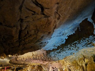 2025 – Interior de las cuevas - Betharram