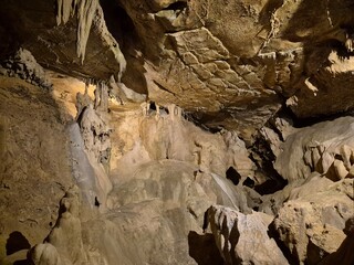 2025 – Interior de las cuevas - Betharram