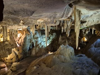 2025 – Interior de las cuevas - Betharram