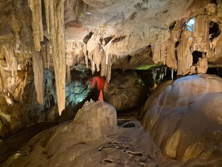 2025 – Interior de las cuevas - Betharram