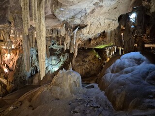 2025 – Interior de las cuevas - Betharram