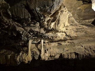 2025 – Interior de las cuevas - Betharram