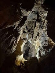 2025 – Interior de las cuevas - Betharram