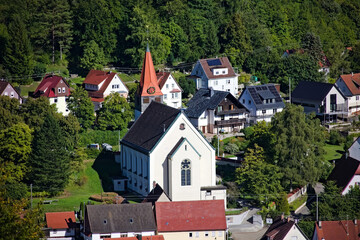 Evangelische Kirche in Onstmettingen im Zollernalbkreis auf der Schwäbischen Alb.