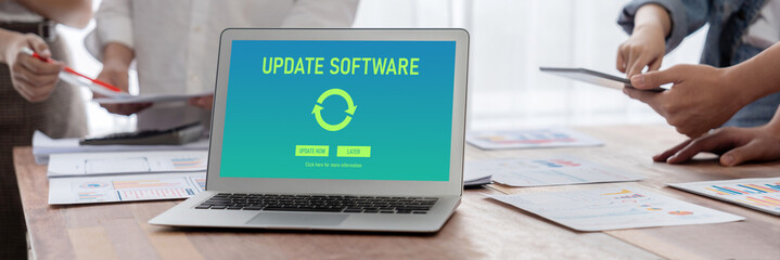 Software update on computer for brisk version of device software upgrade