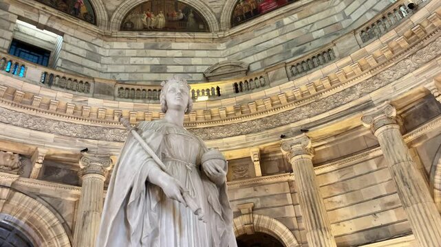 Statue of Queen Victoria, Kolkata, India.