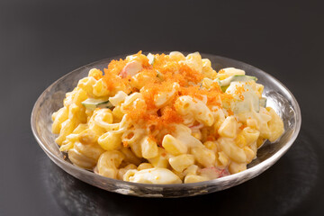 マカロニサラダ　とびこ入り