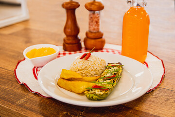 breakfast, ALMOÇO