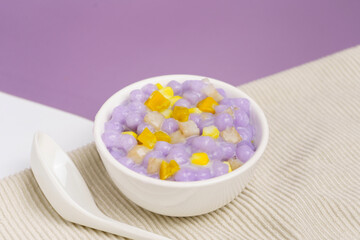 Coconut dumplings (Bua Loi) on a cloth, dessert
