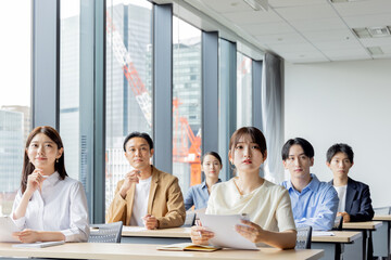 自己啓発セミナー