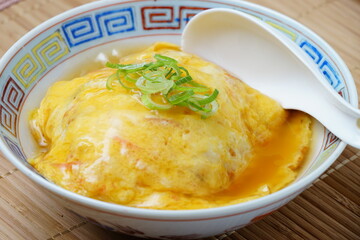 天津飯　中華料理