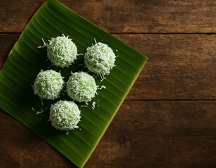 Klepon, Traditional Indonesian Green Rice Ball Cakes with Grated Coconut 